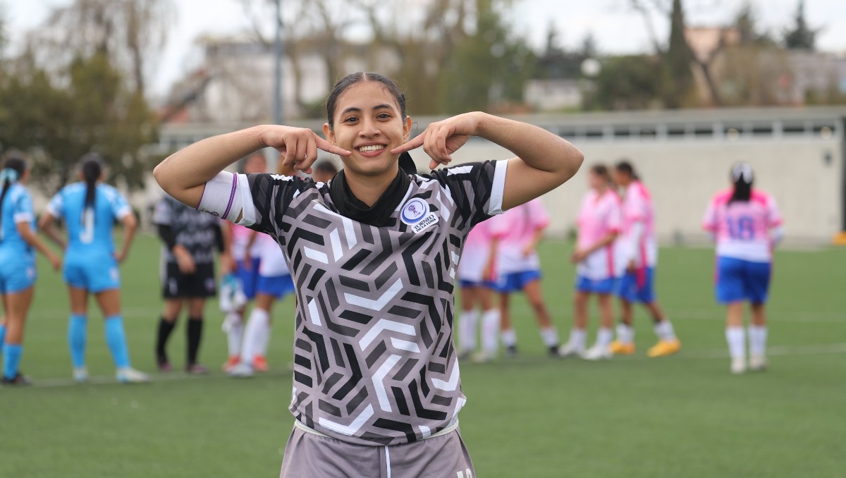 América Acosta Hernández, exportera del Mazatlán en la Liga MX Femenil, muere a los 19 años (X: @LigaTDPFemenil)