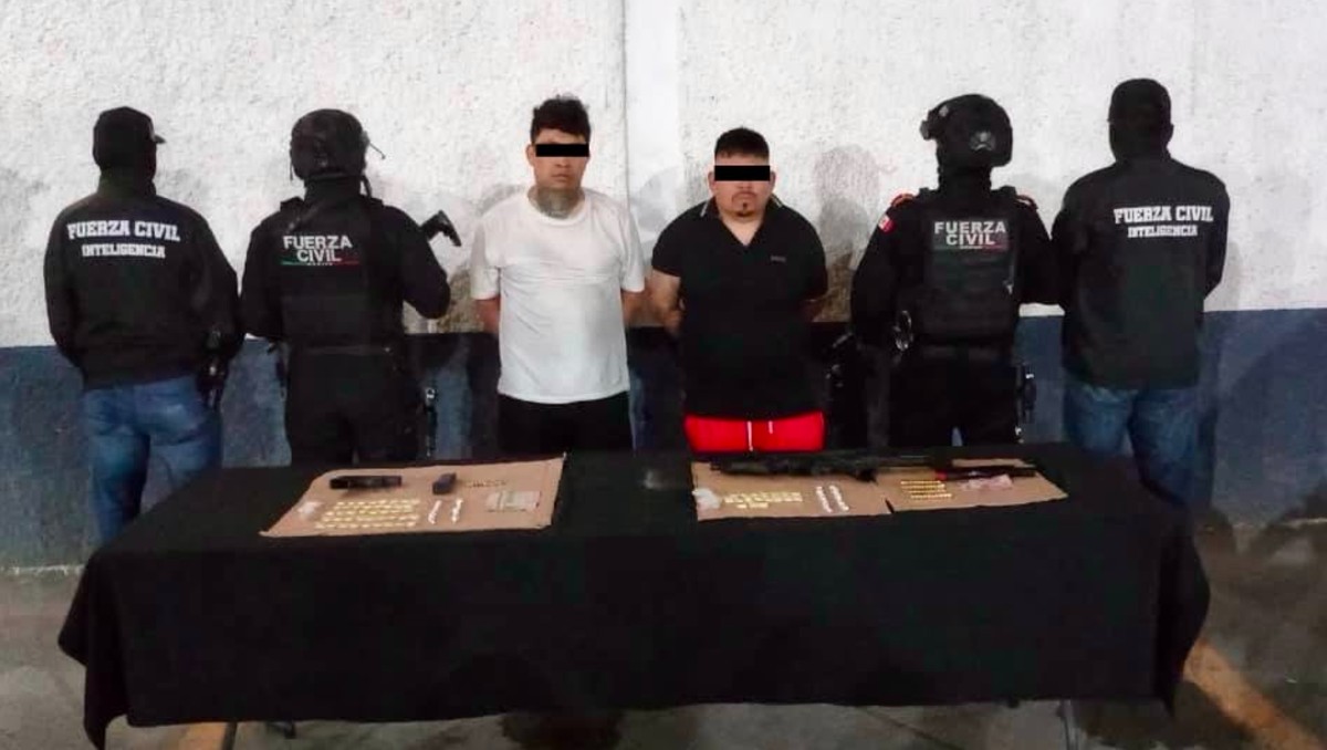 Los detenidos fueron identificados como Árnol “N”, de 34 años, y Jaime “N”, de 38. Foto: Especial