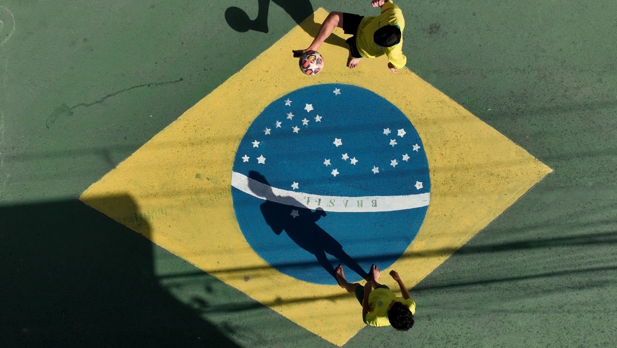 Influencer brasileño transmitirá los 104 partidos del Mundial en plataforma de streaming (AP)