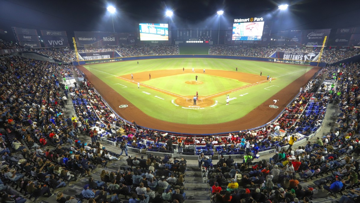 Muere José Antonio 'Potro' Farías, el autor del himno de Sultanes de Monterrey (X: @SultanesOficial)