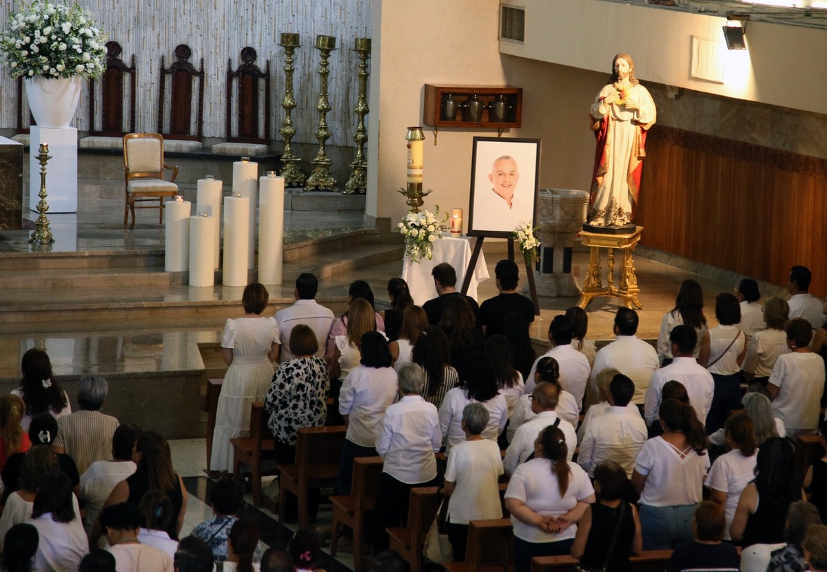 La ceremonia eucarística fue organizada por trabajadores del Ayuntamiento de Torreón como una muestra de reconocimiento y gratitud.| Martín Piña.