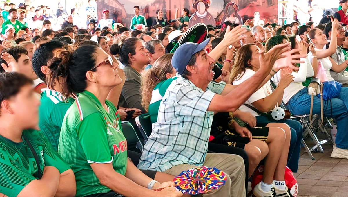 León vibra con el Mundial: abarrotan la Plaza Expiatorio | Eleazar Bandala