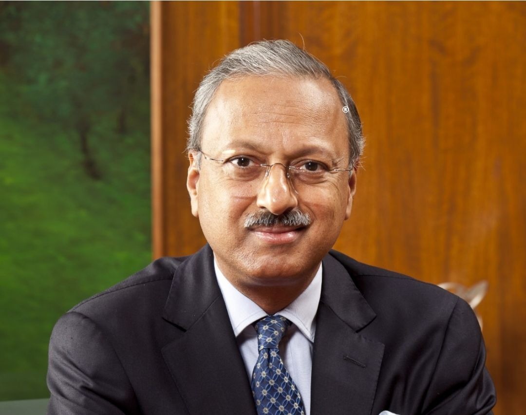 Singhania pertenece a la cuarta generación de una de las familias empresariales más importantes de la India. | Foto: linkedin @Barbara De Donno