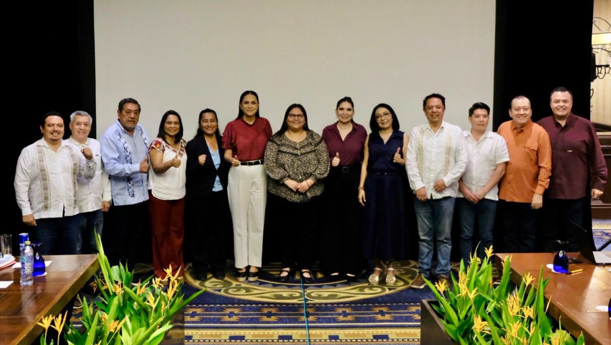 Acuden aspirantes a la gubernatura de los municipios de Acapulco y Chilpancingo | Foto: Especial