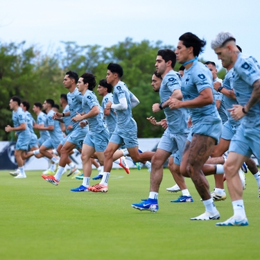 Matías Almeyda, entrenador de Rayados, se enfoca en los trabajos físicos durante el inicio de la pretemporada.