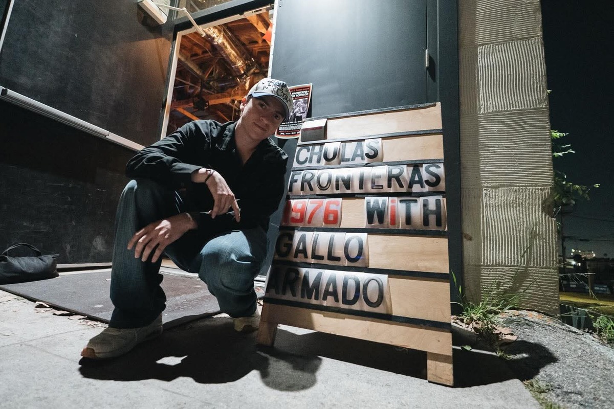 Músico transforma la tragedia de Pasta de Conchos en corrido. | Cortesía: cantante Gallo Armado.