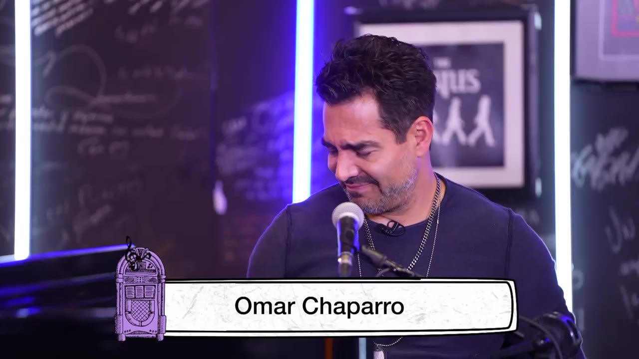 Omar Chaparro abandona su zona cómoda para grabar disco con productores de hip hop