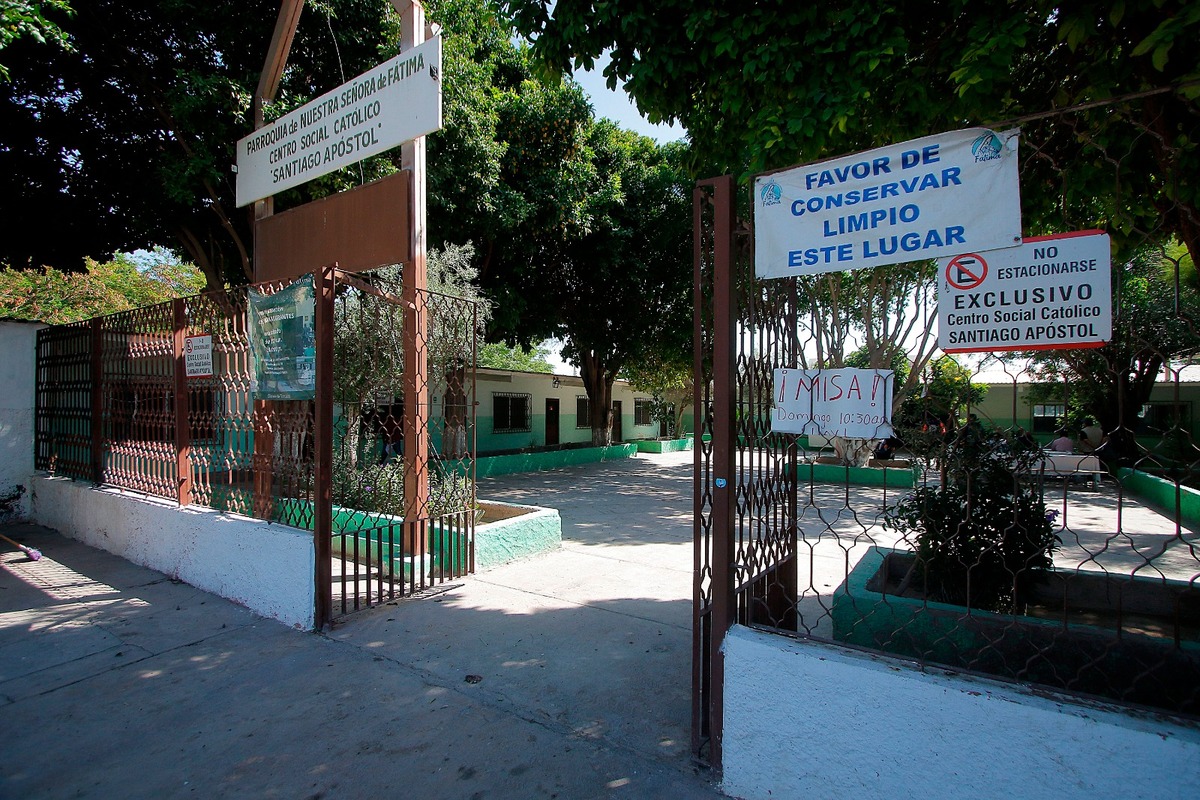 En Torreón, el Comedor para Migrantes Santiago Apóstol mantiene atenciones. | Manuel Guadarrama.