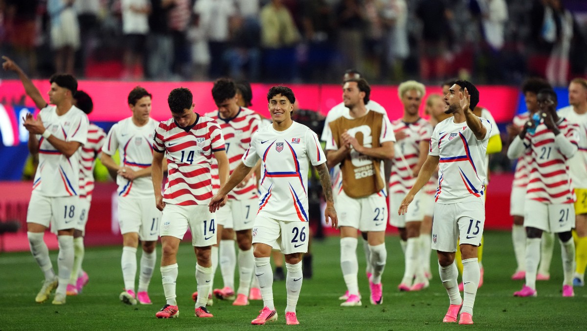 Donald Trump felicita a la selección de EU por su "gran victoria" frente a Paraguay (Reuters)