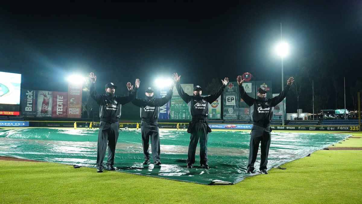 Lluvia impide juego entre Pericos y Tijuana | Especial