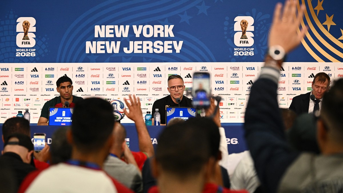 Achraf Hakimi durante una conferencia de prensa en el Mundial 2026 (Reuters)