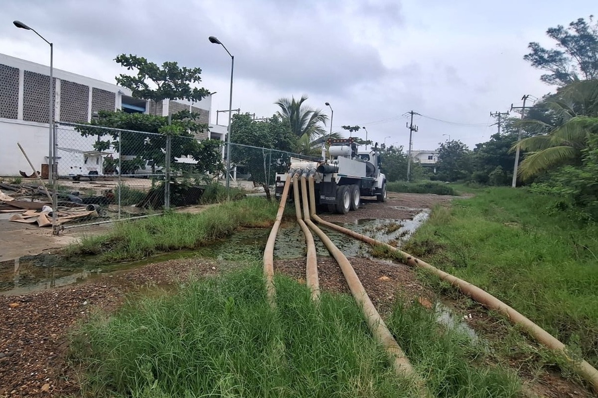 Conagua despliega operativo en Piedras Negras tras intensas lluvias.| Especial.