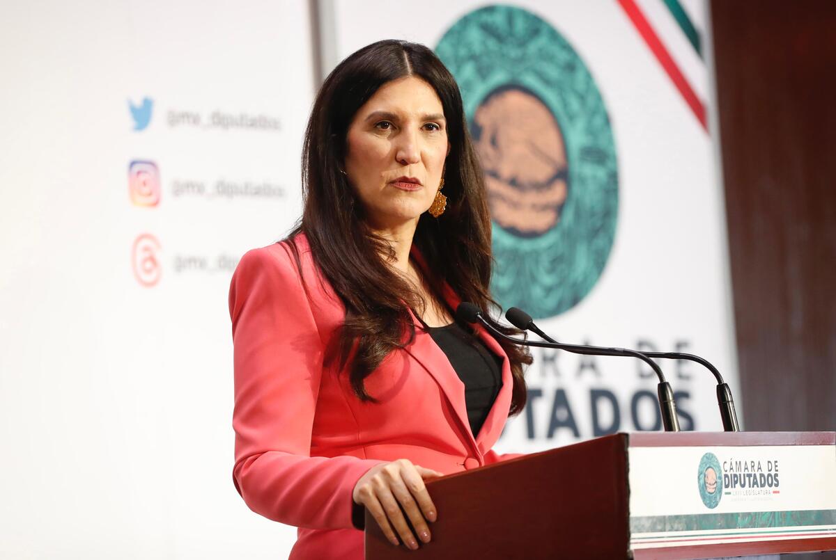 Kenia López señaló que los más importante es que los estudiantes vuelvan a clases. | Foto: Especial