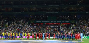 Pese a la gran asistencia en las gradas del Estadio Monterrey para su debut en el Mundial 2026, la zona de palcos lució vacía.