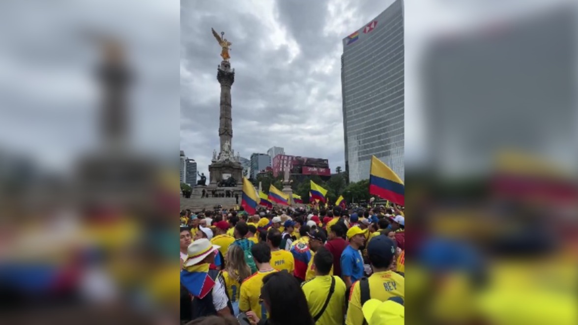 Los aficionados visten camisas amarillas y banderas de Colombia. (Foto: especial)