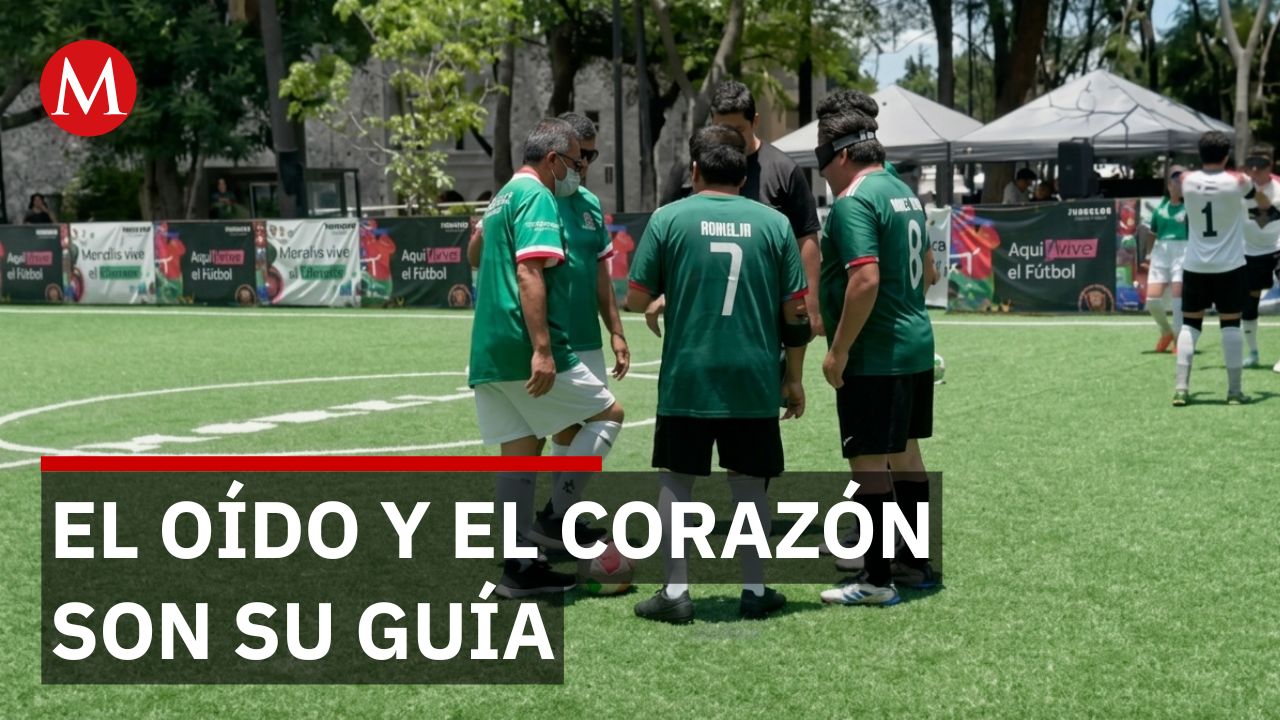Fútbol inclusivo: atletas con discapacidad visual juegan con precisión y destreza excepcional