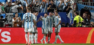 Argentina derrotó a Argelia en su presentación del Mundial 2026 con un triplete de Lionel Messi.
