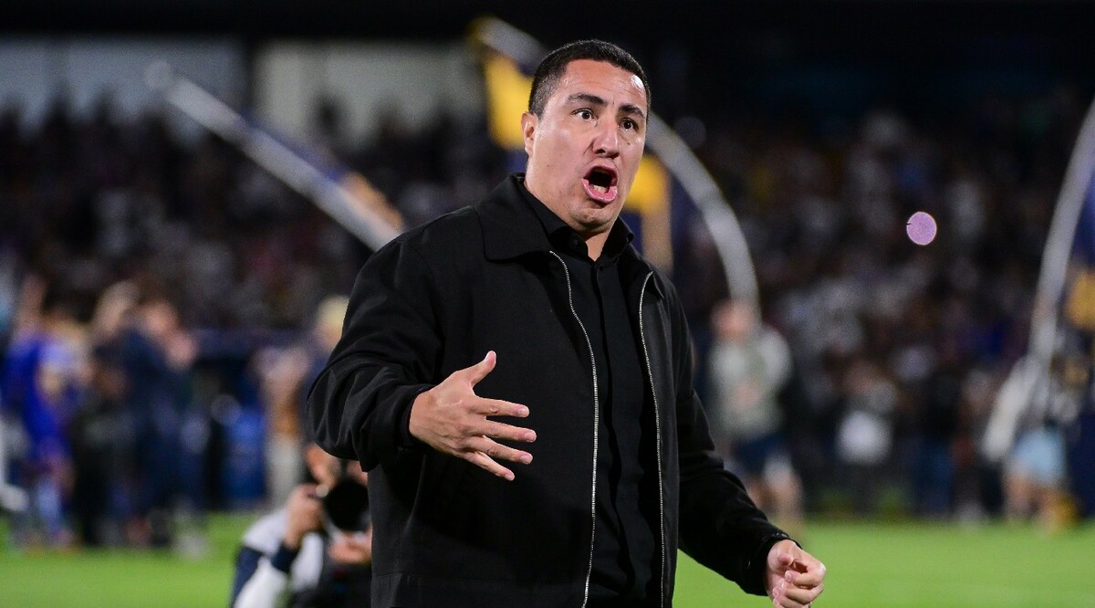 Efraín Juárez es presentado como entrenador del Győri ETO de Hungría (Imago7)