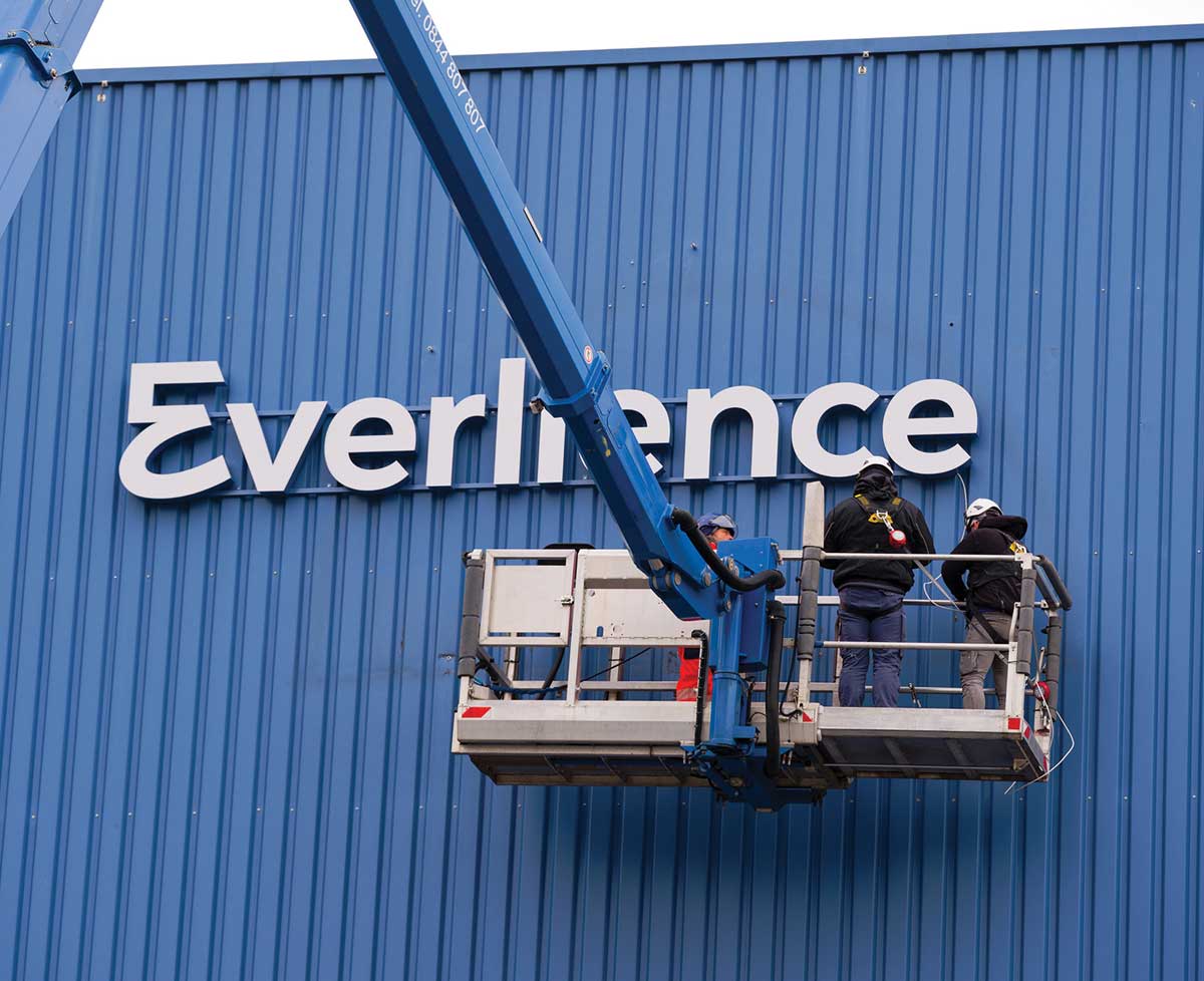 El valor de Everllence, antes conocida como MAN Energy Solutions, ha aumentado significativamente. Shutterstock.
