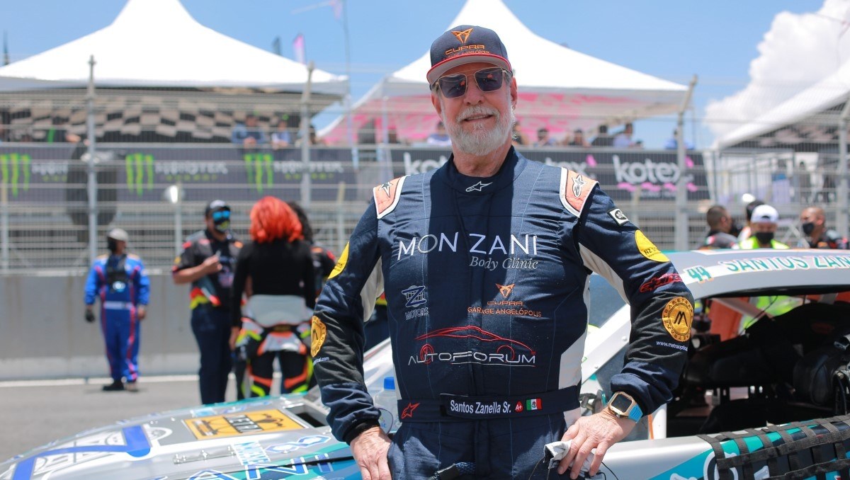 Santos Zanella, piloto poblano | Especial