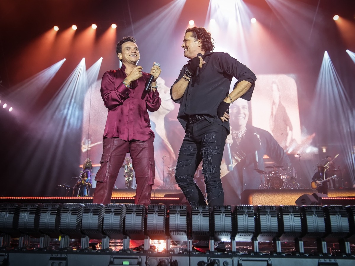 Silvestre Dangond y Carlos Vives protagonizaron una gran noche en el Estadio GNP / José Jorge Carreón / Ocesa
