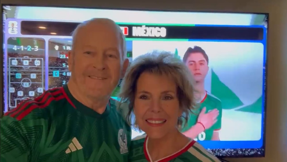 El embajador compartió un video en redes sociales  junto con su esposa Alina Johnson | Foto: Redes Sociales