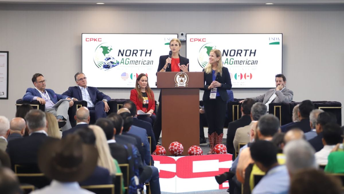 Estuvieron cónsules de EU y Canadá en Monterrey. Luis Guerra