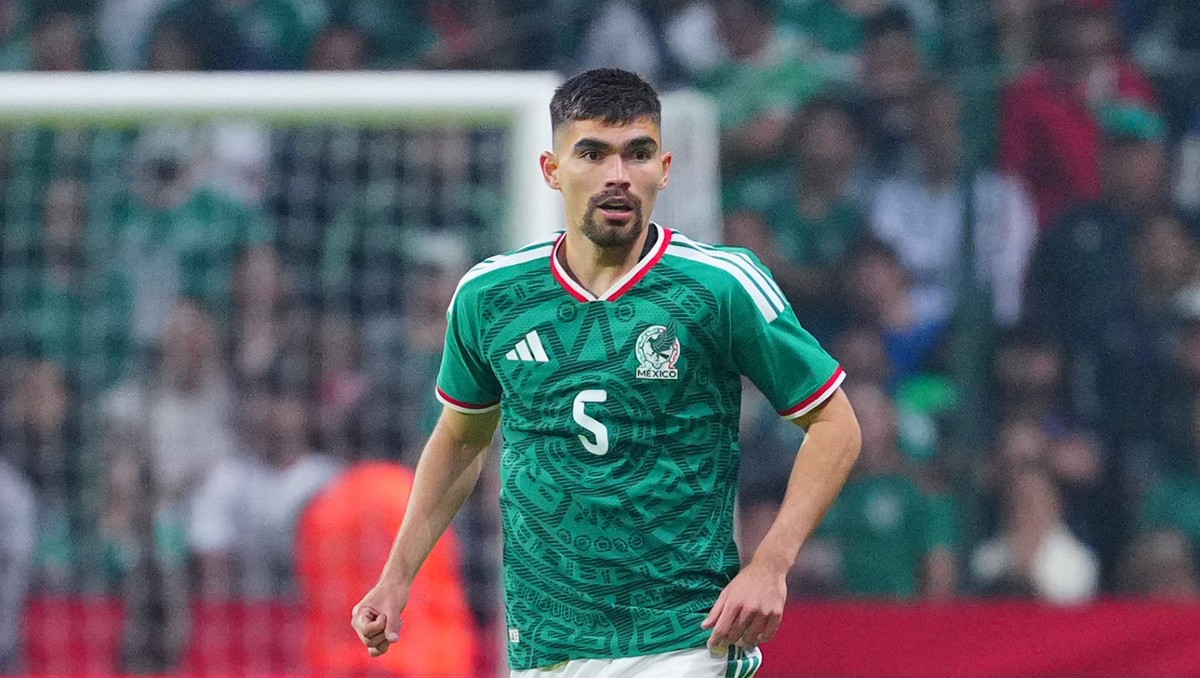 Johan Vásquez se ha convertido en una pieza fundamental en la Selección Mexicana (Imago7)