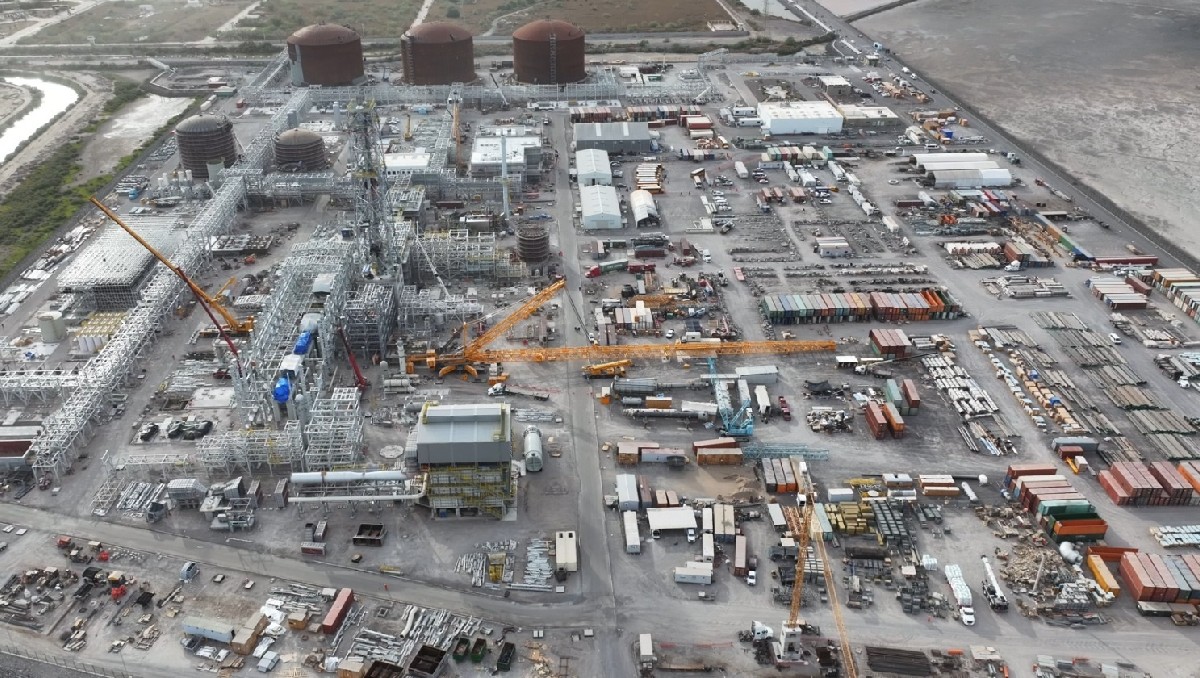 Las opiniones sobre la construcción de la planta se mantienen divididas. | Especial
