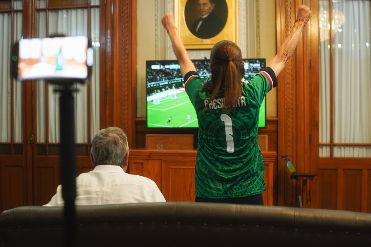 Sheinbaum festeja gol de México vs Corea. | Foto: X