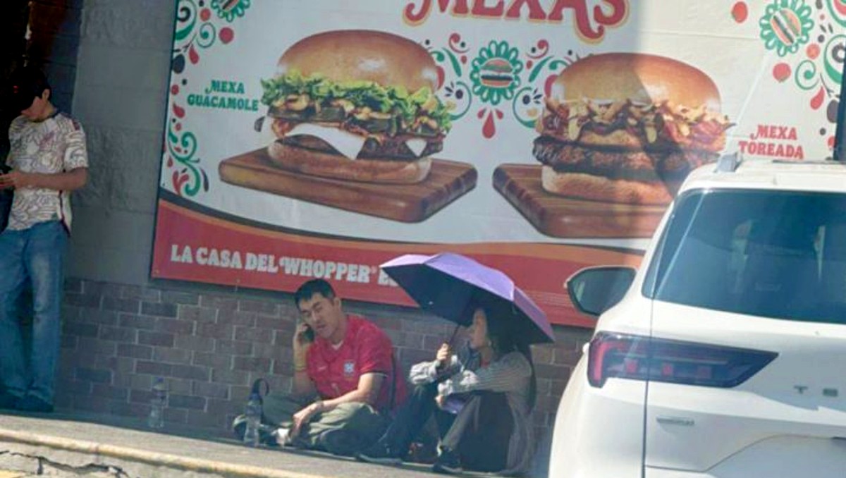 Celaya: roban pasaportes a pareja de aficionados de Corea del Sur | Redes sociales