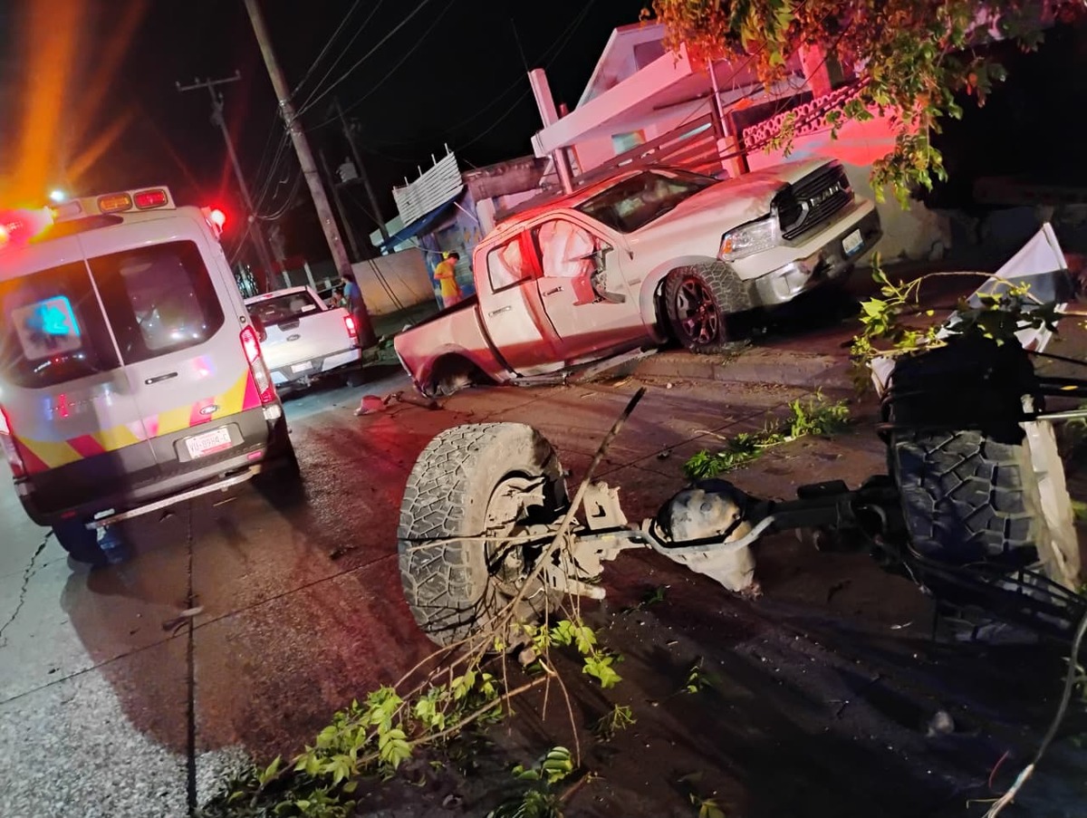 Celebraban triunfo de México y terminan en aparatoso choque en Ciudad Madero | Pablo Reyes