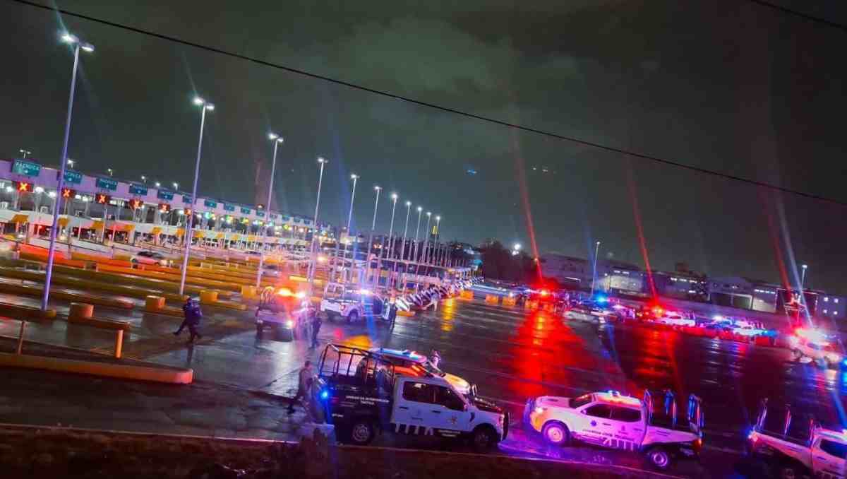 Intensa movilización en la México-Pachuca terminó con un presunto delincuente abatido y el tractocamión recuperado. Foto: Especial