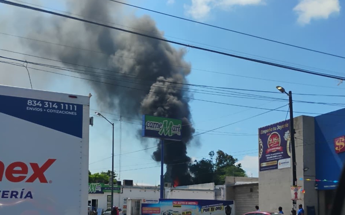 Registran incendio en local de Tampico. | Cortesía