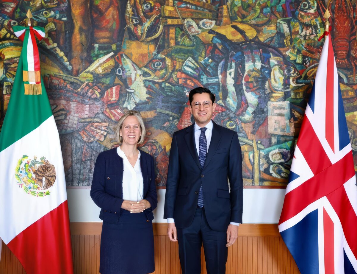 Velasco se reúne con embajadora de Reino Unido en México. | Foto: X (SRE)