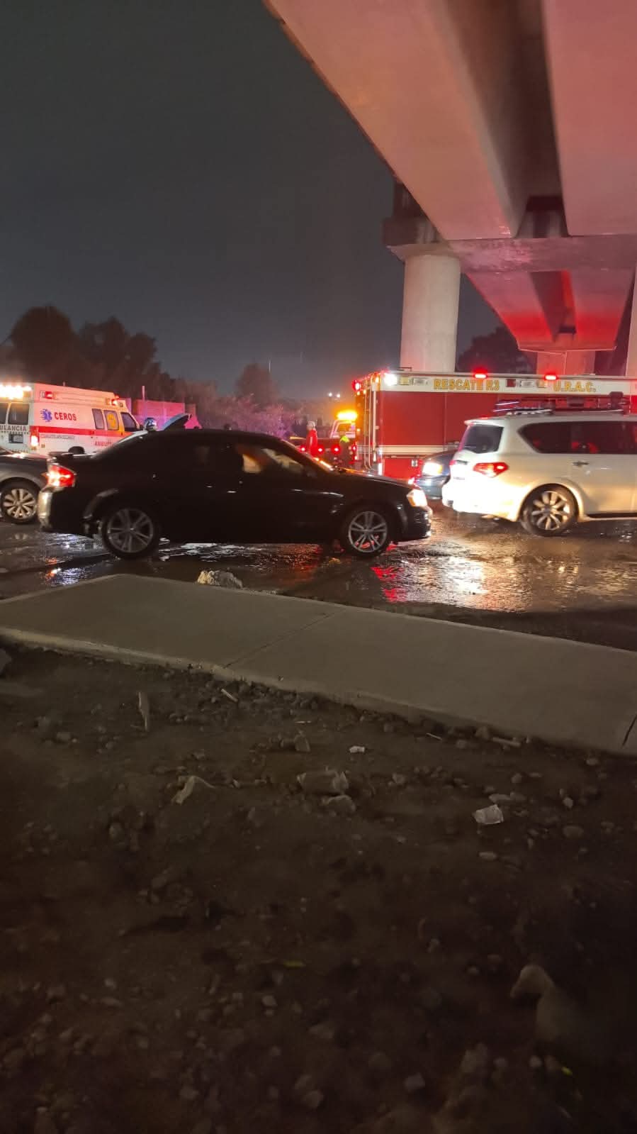 El accidente ocurrió en el entronque de Santiago Teyahualco en Tultepec. | Foto: Grupo Teyahualco/Facebook
