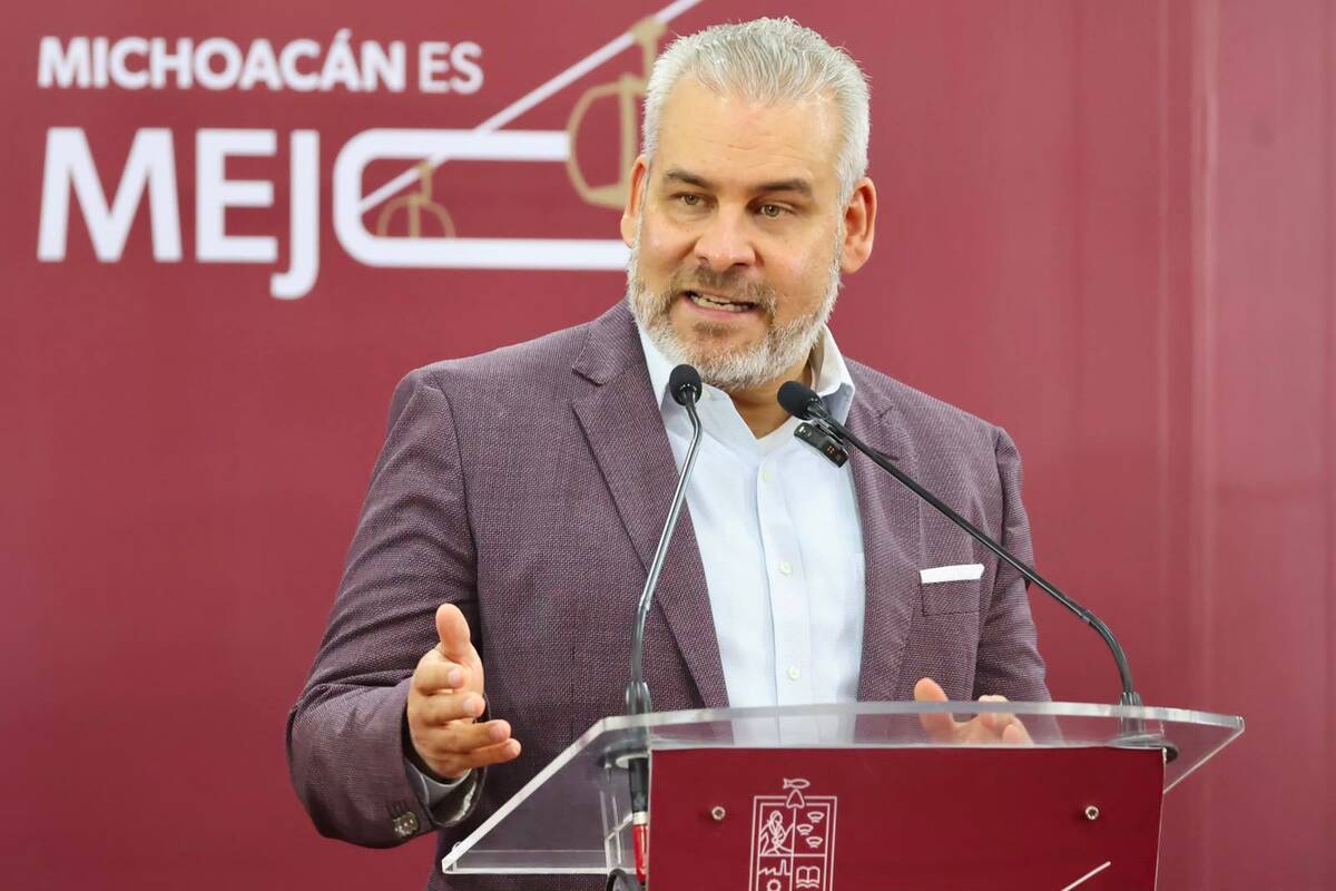 El gobernador de Michoacán, Alfredo Bedolla, calificó el hecho como una decisión “arbitraria y centralista”. | Foto: Especial