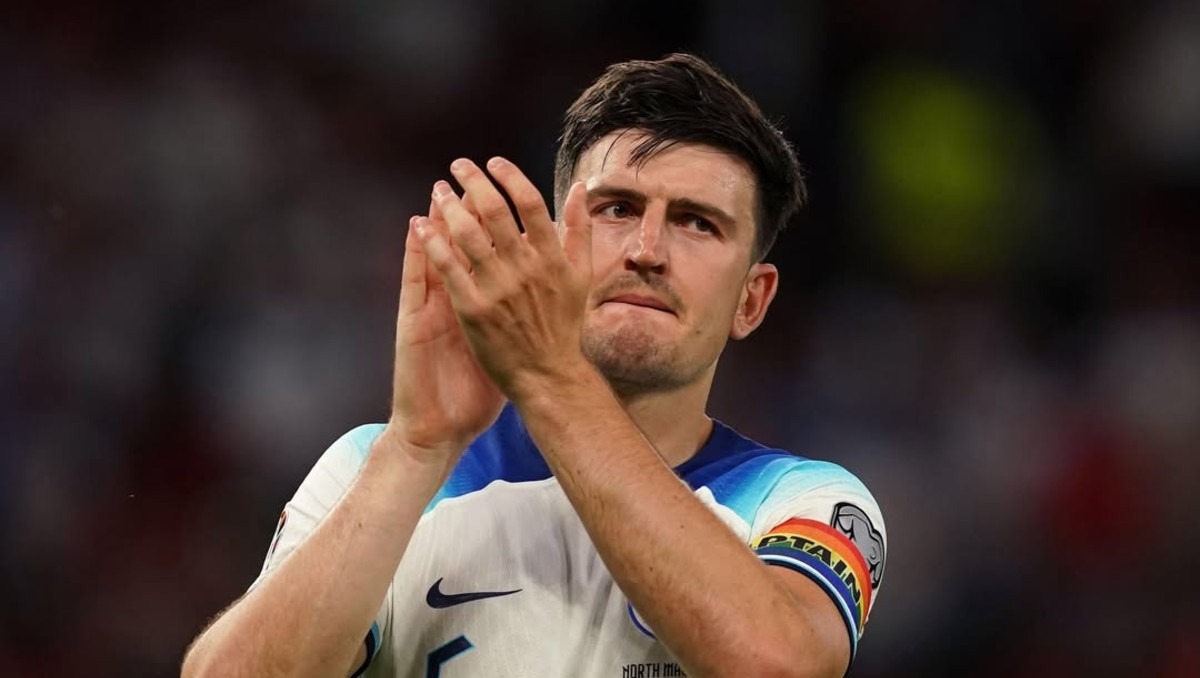 Harry Maguire aparece repartiendo estampas del Mundial en Nueva York (Instagram @harrymaguire93)