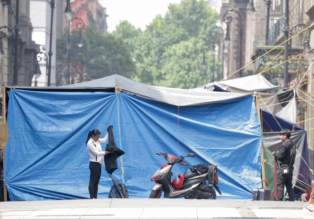 Plantón de la CNTE en calles del Centro Histórico, CdMx. | Foto Ariel Ojeda