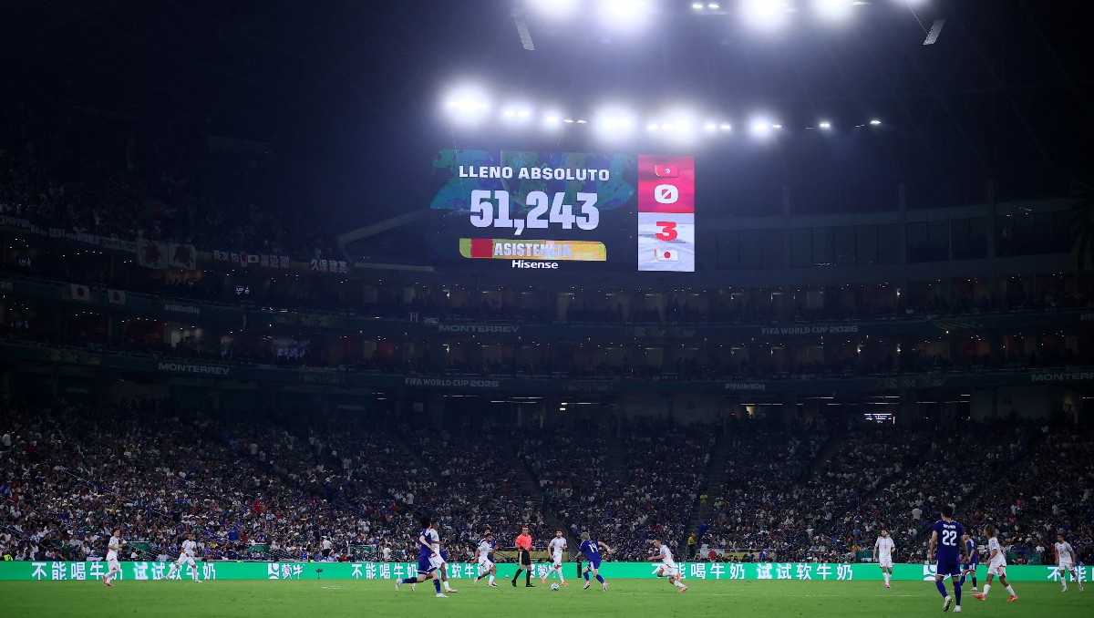 La afición en Monterrey abarrota el estadio durante el partido mil en las Copas del Mundo (Reuters)