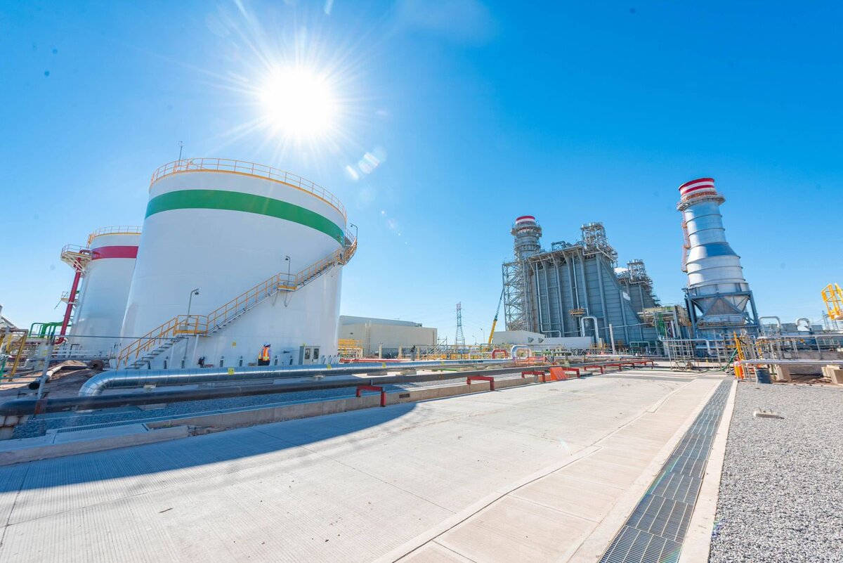 Esta central proveerá de estabilidad y alta confiabilidad al sistema eléctrico de la península de Baja California. | Foto: X