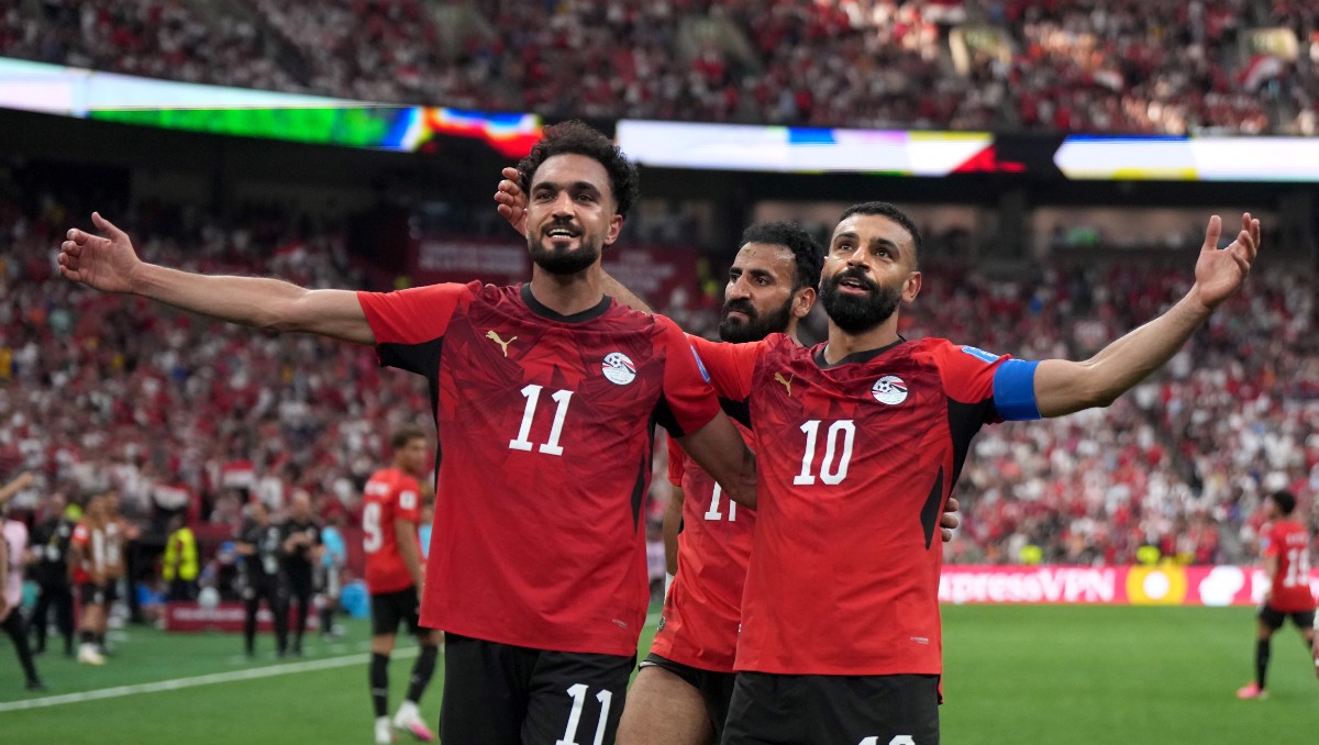 Egipto remonta a Nueva Zelanda y logra su primera victoria mundialista (AP)