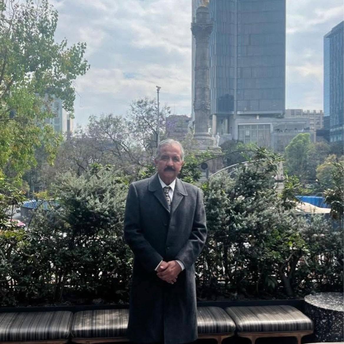 Jesús Estrada Ferreiro, exalcalde de Culiacán, va por la gubernatura de Sinaloa. | Foto: Especial