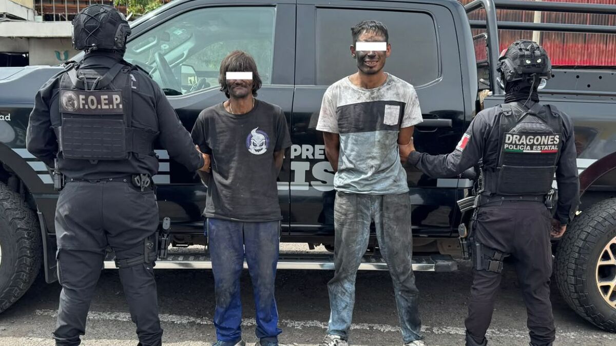 Frustran robo a banco en El Salto; ladrones caen en la azotea (Cortesía)