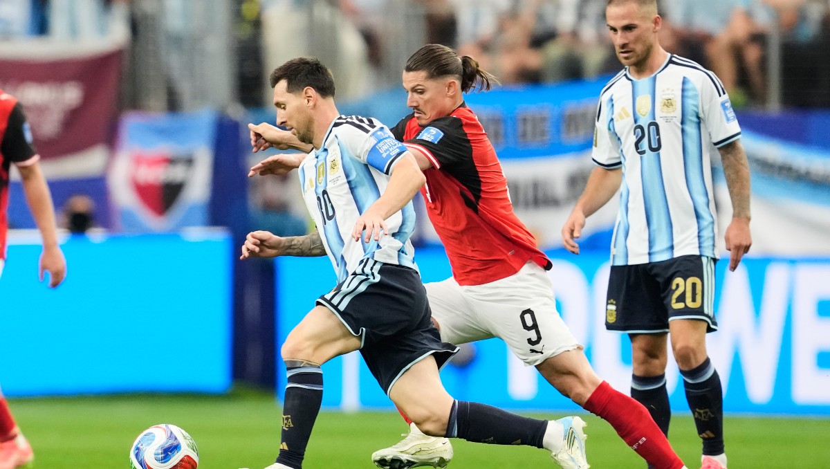 Lionel Messi marcó doblete en triunfo de Argentina sobre Austria (AP)
