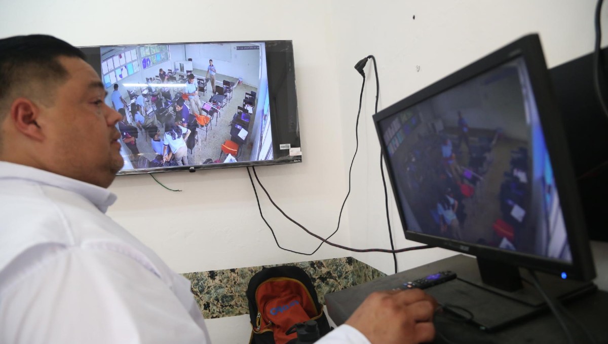 En algunos planteles de bachillerato de Tamaulipas se han instalado cámaras en los salones de clases. (Yazmín Sánchez)