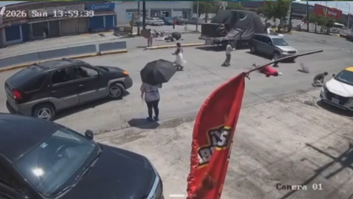 El atropello se registró en el cruce de la Avenida Acapulco y Hacienda San Miguel. Foto: Especial