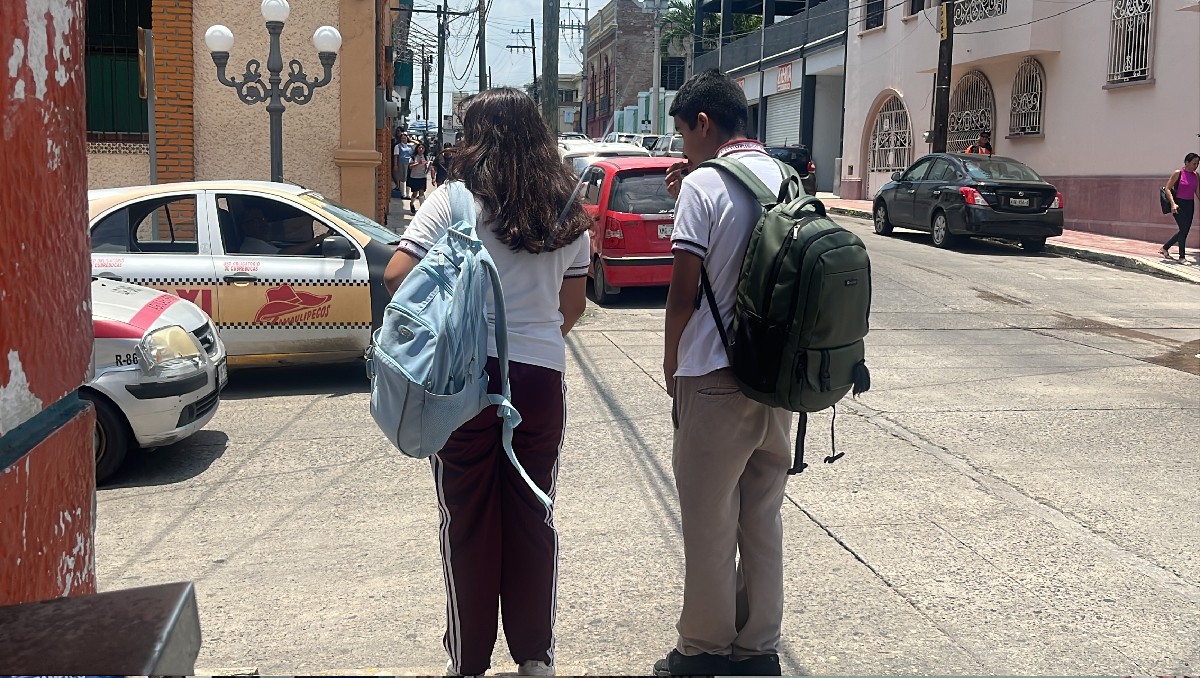Calor extremo obliga a clases en línea