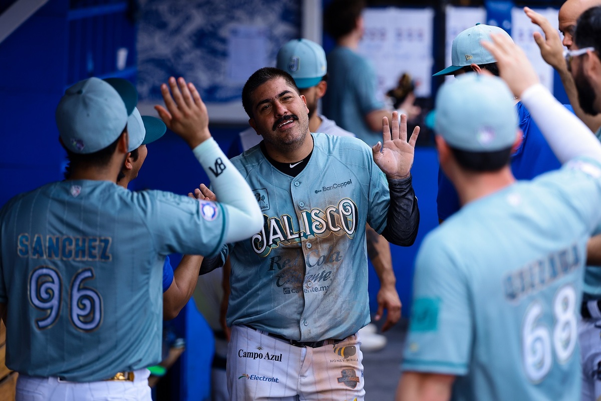 Charros se llevó el primero de la serie ante Saraperos. (Cortesía Charros de Jalisco)