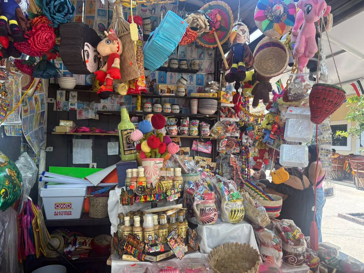 Comercio en Tlaquepaque. (Fátima Briceño)